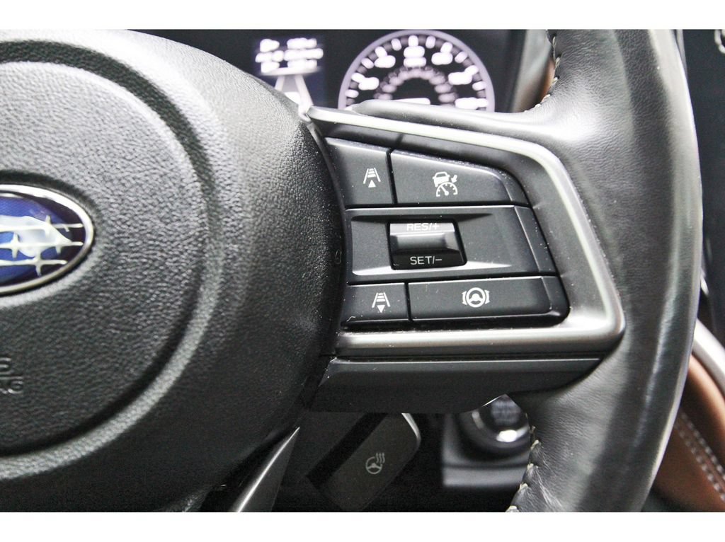 Used 2025 Subaru Outback Touring AWD/4WD image 18
