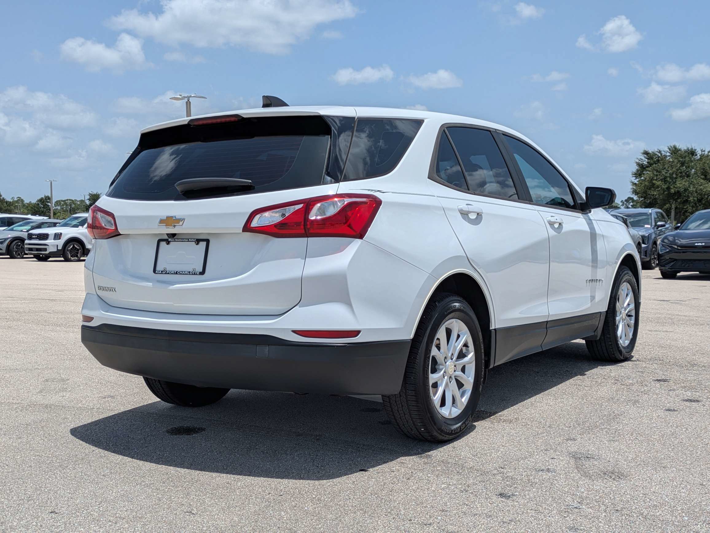 Used 2020 Chevrolet Equinox LS FWD image 5