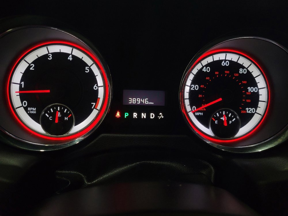 Used 2019 Dodge Grand Caravan SE w/ UConnect Hands-Free Group FWD image 23