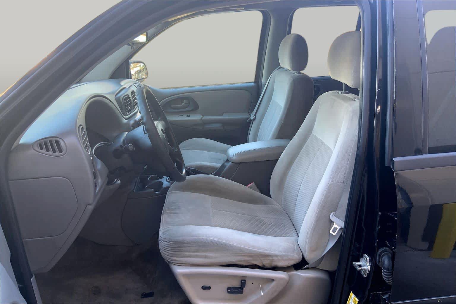 Used 2008 Chevrolet TrailBlazer LT RWD image 7