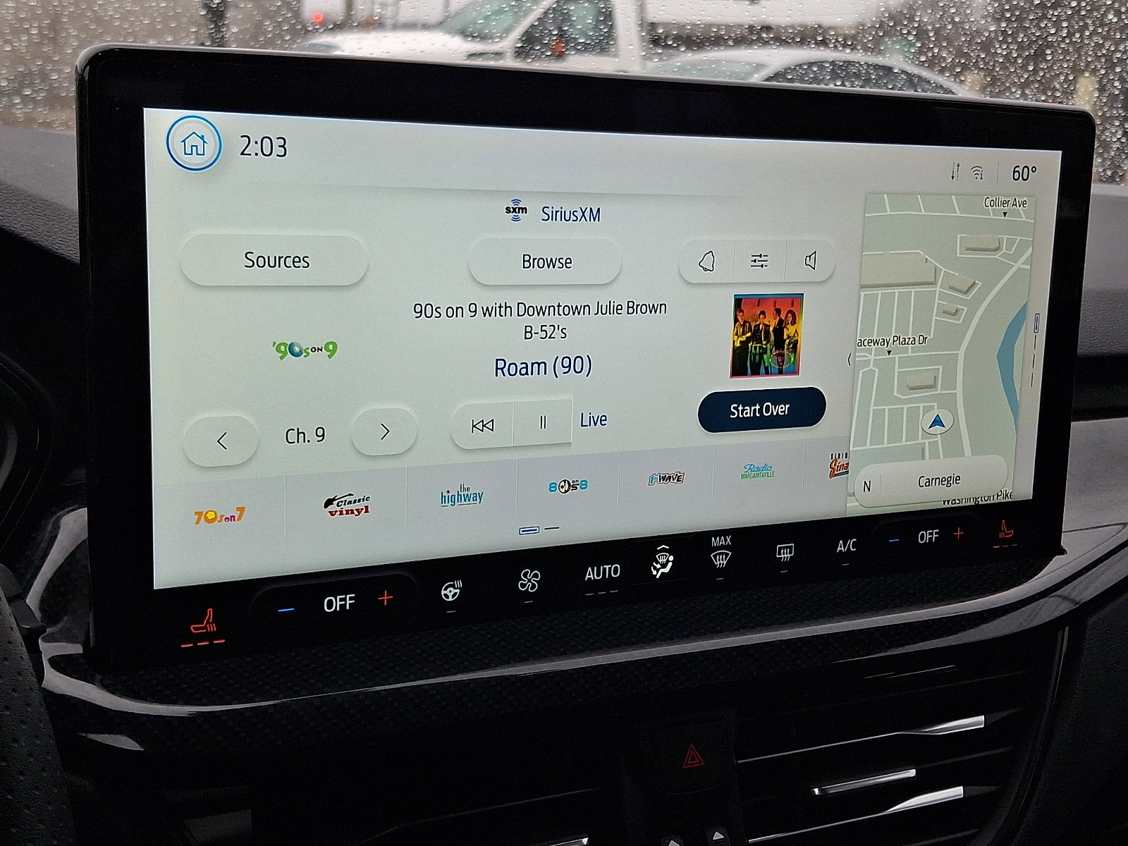 Certified 2024 Ford Escape ST-Line AWD/4WD image 16