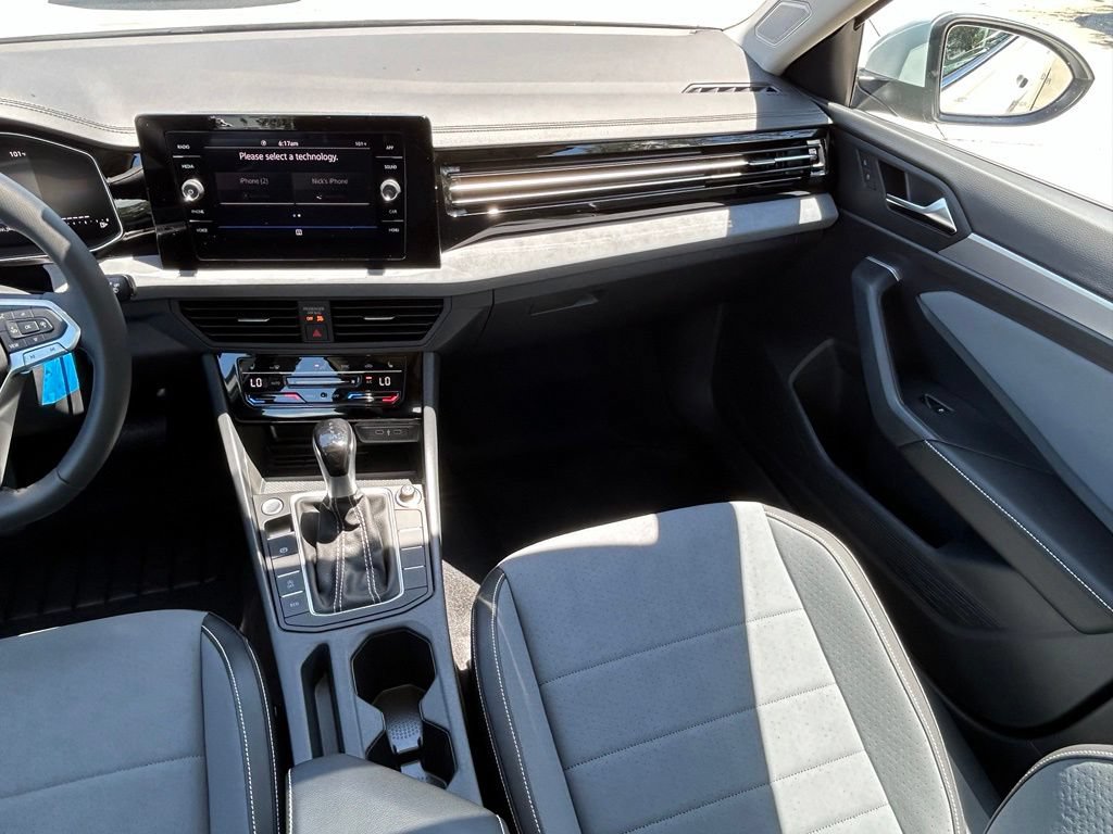 New 2026 Volkswagen Jetta SE FWD image 11