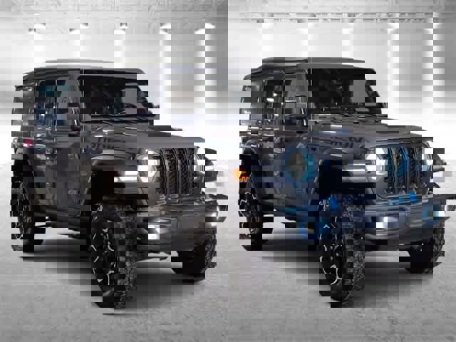 Used 2021 Jeep Wrangler Unlimited Rubicon 4xe w/ Advanced Safety Group image 2