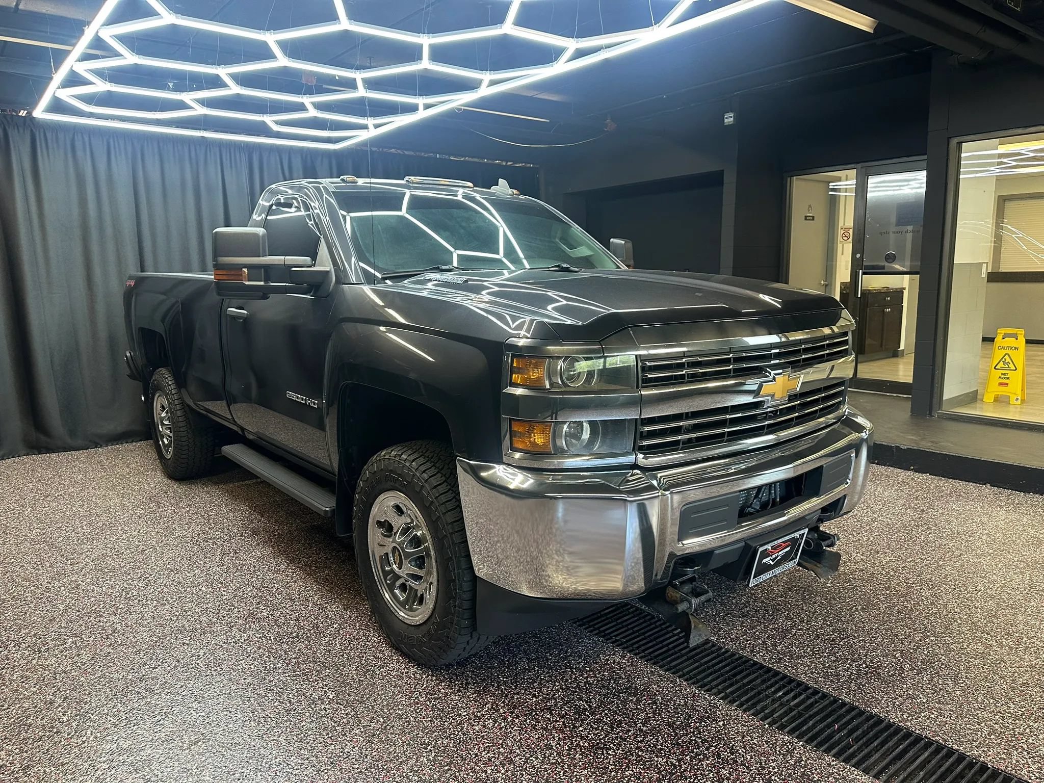 Used 2016 Chevrolet Silverado 2500 W/T w/ WT Convenience Package AWD/4WD image 9