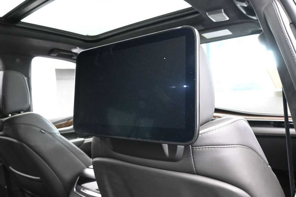 Used 2024 Cadillac Escalade ESV Premium Luxury Platinum AWD/4WD image 49
