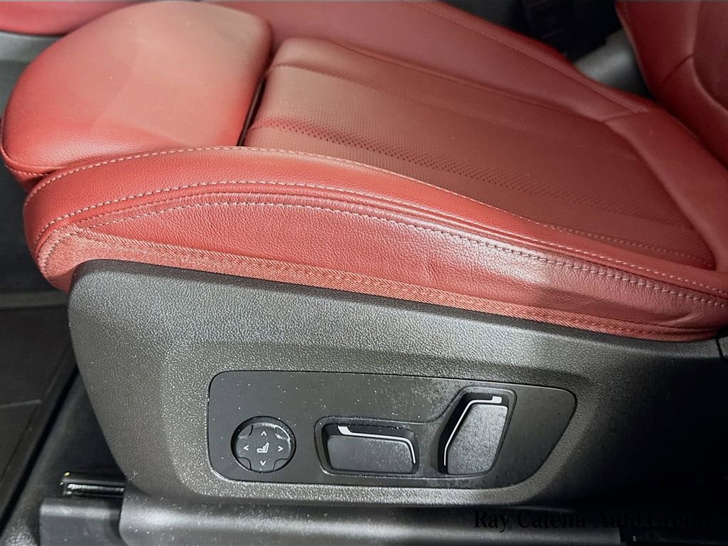 Used 2024 BMW X4 xDrive30i w/ M Sport Package image 19