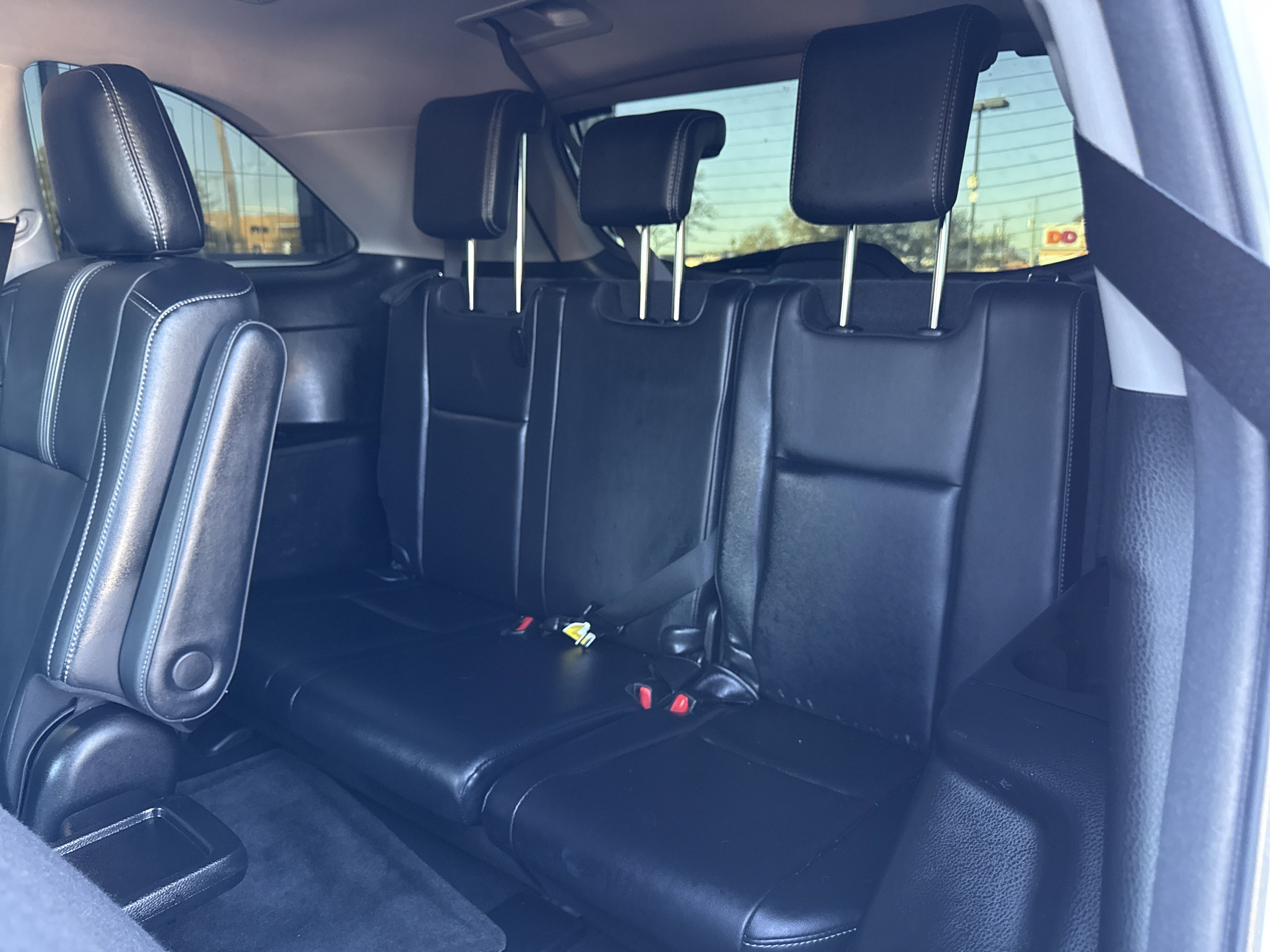 Used 2017 Toyota Highlander SE image 33