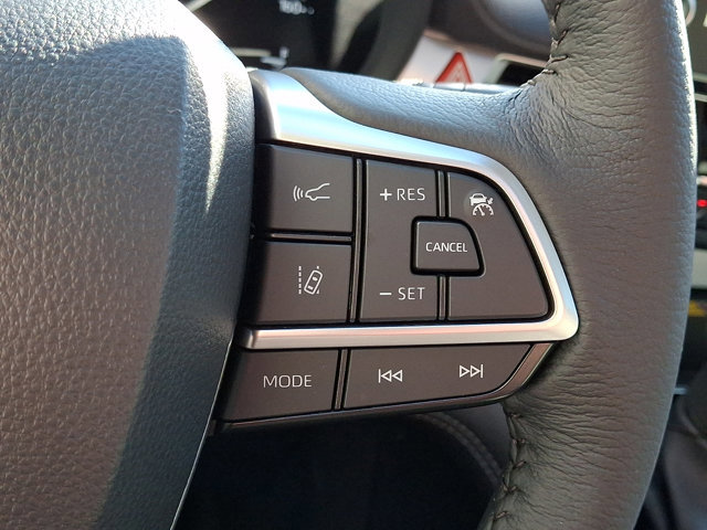 Certified 2026 Toyota Sienna XLE image 26