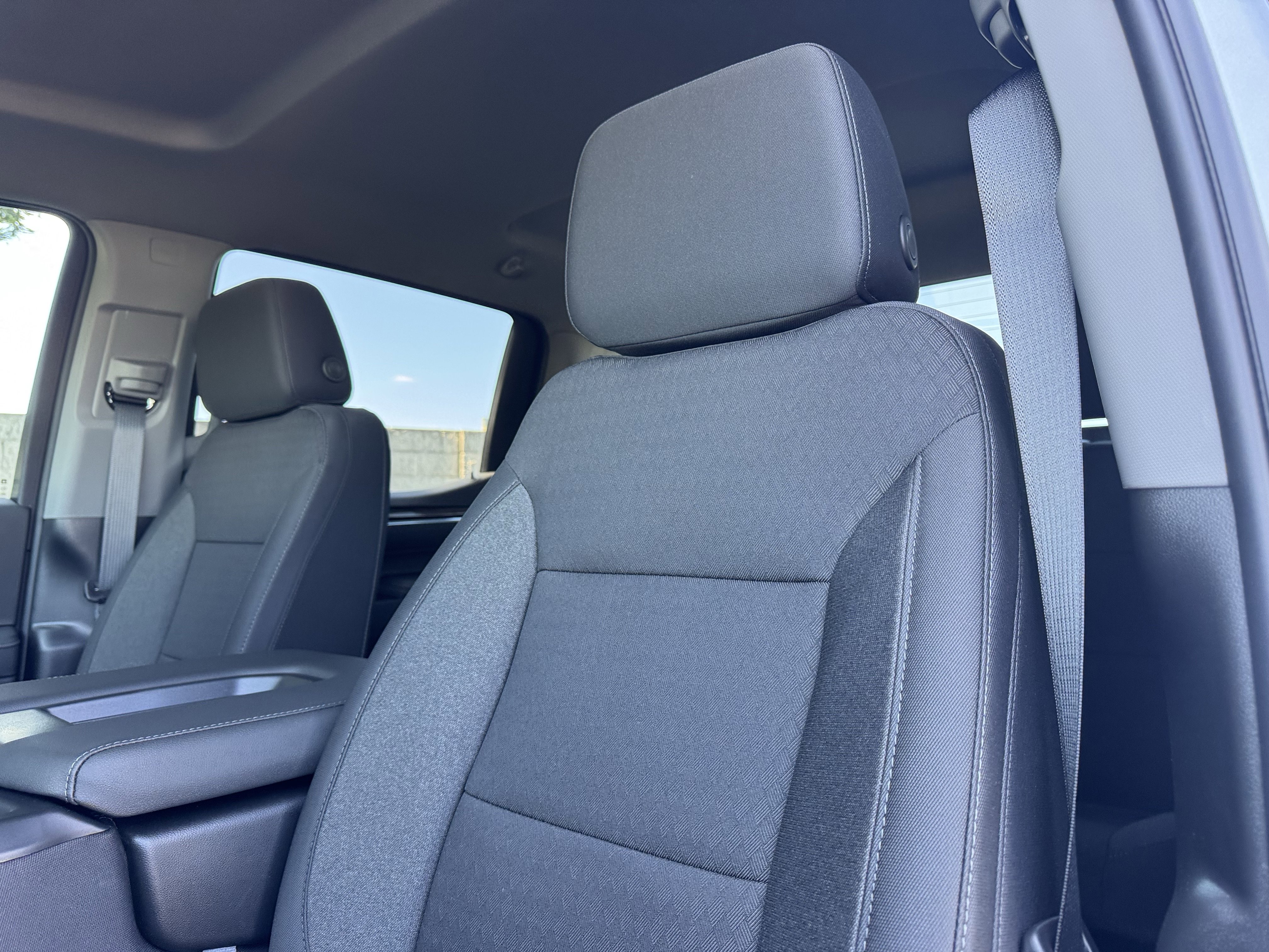 New 2026 Chevrolet Silverado 1500 LT w/ Z71 Off-Road Package image 14