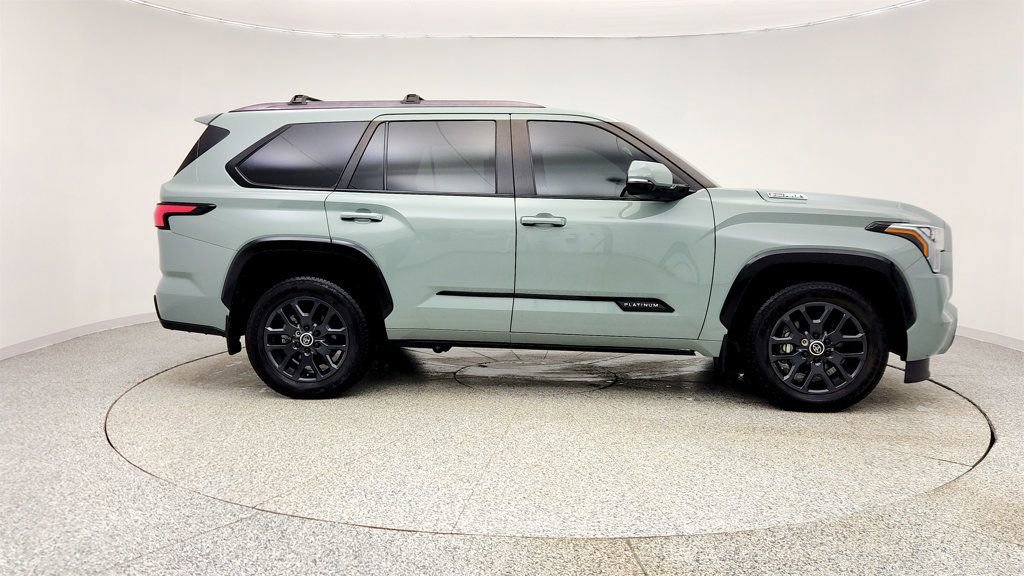 Used 2024 Toyota Sequoia Platinum image 4