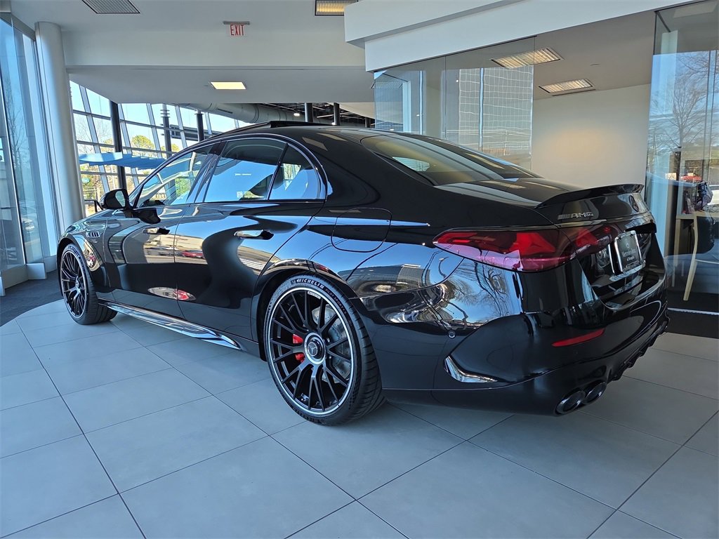 New 2026 Mercedes-Benz E 53 AMG e 4MATIC Sedan image 2