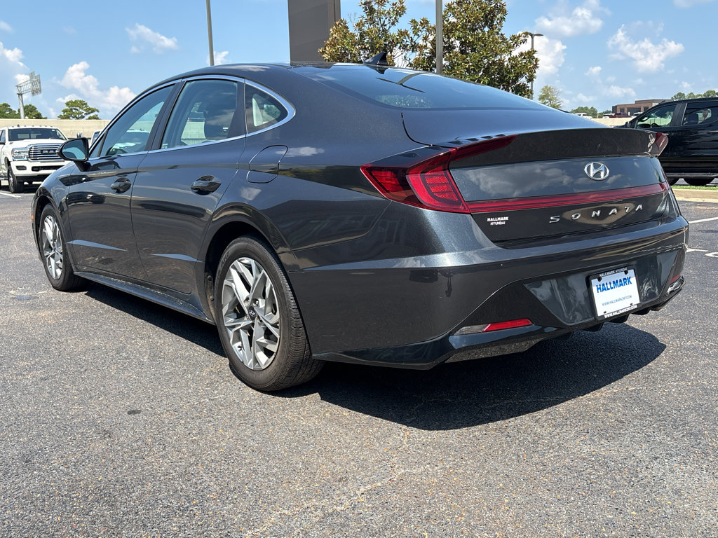 Used 2023 Hyundai Sonata SEL w/ Preferred Accessory Package FWD image 8