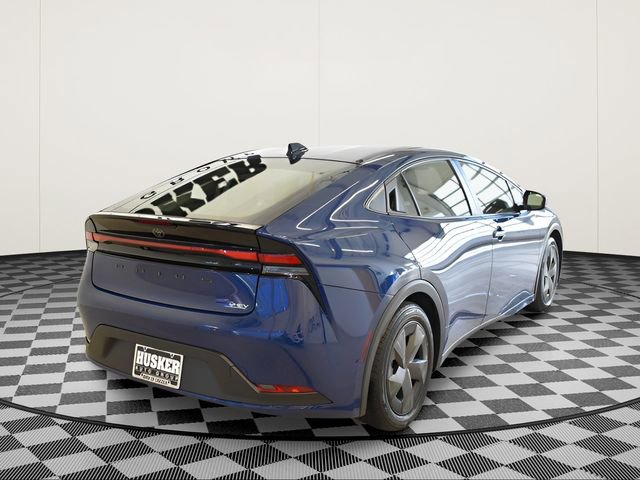 Used 2023 Toyota Prius LE image 4