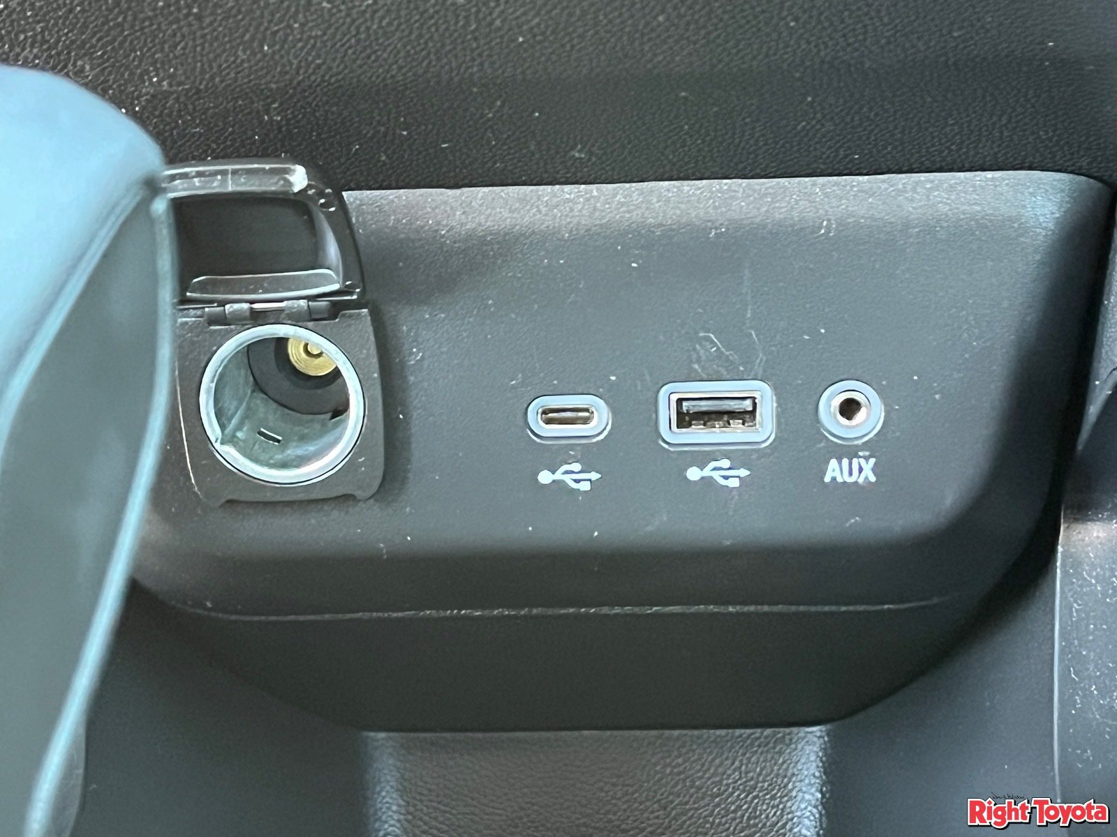 Used 2022 Chevrolet TrailBlazer LT w/ Convenience Package FWD image 26