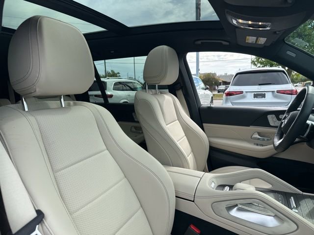 Used 2025 Mercedes-Benz GLS 450 4MATIC image 34