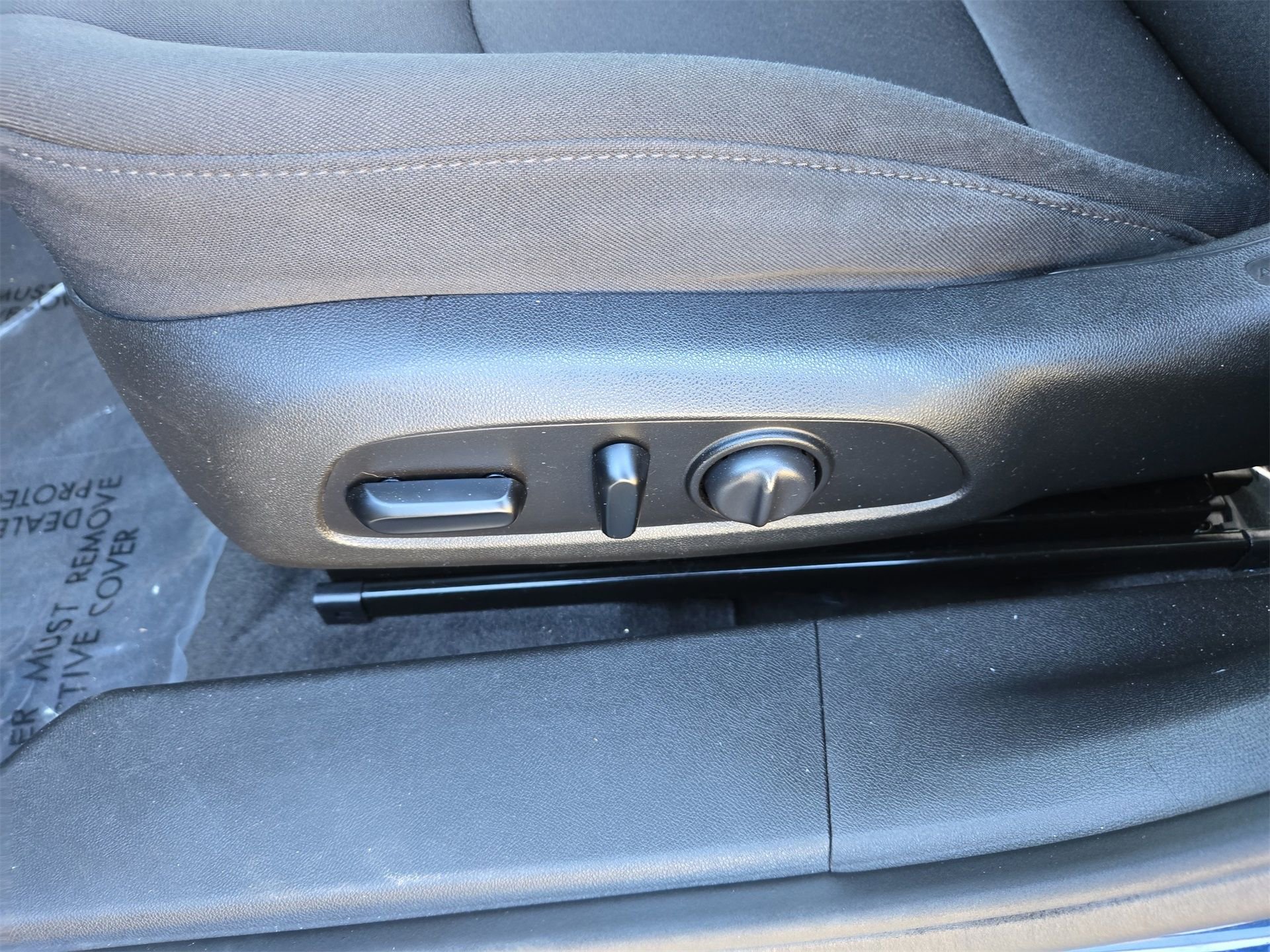 Used 2020 Chevrolet Malibu LT image 31