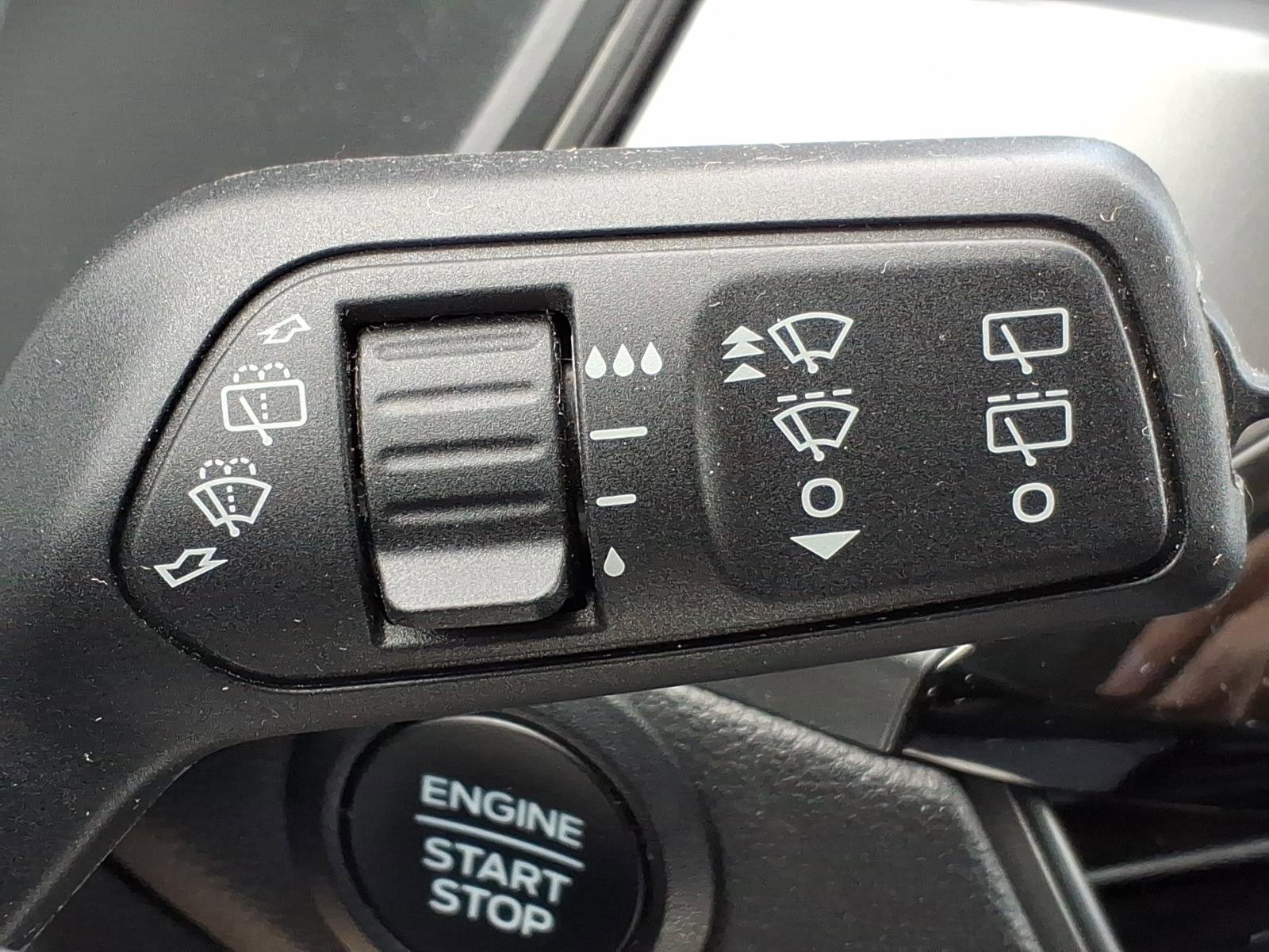 Certified 2023 Ford Escape Active image 26