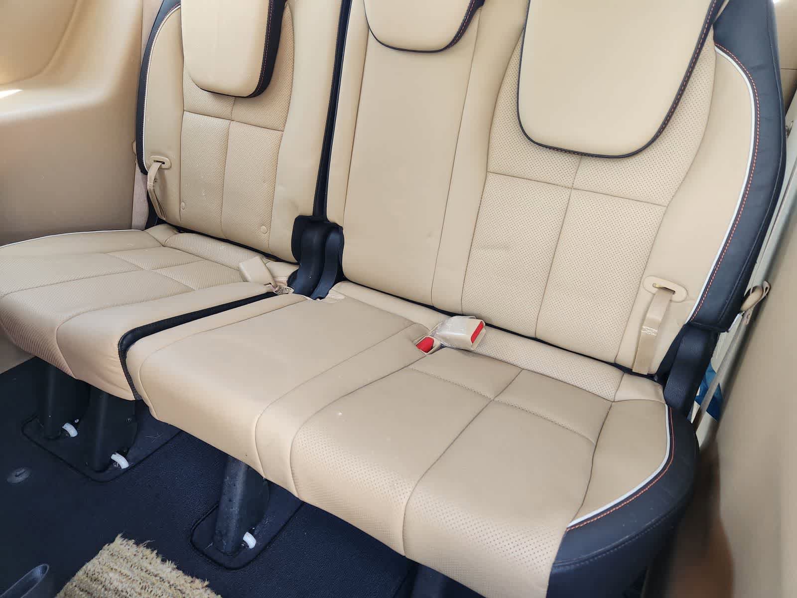 Used 2015 Kia Sedona EX w/ EX Premium Package FWD image 31