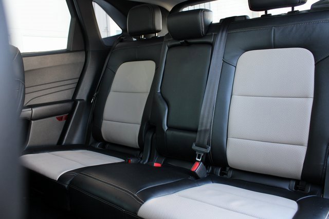 Used 2022 Ford Escape Titanium w/ Titanium Elite Package image 21