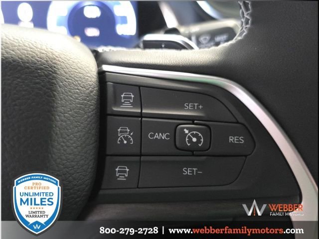 New 2025 Jeep Grand Cherokee L Limited w/ Black Appearance Package image 28