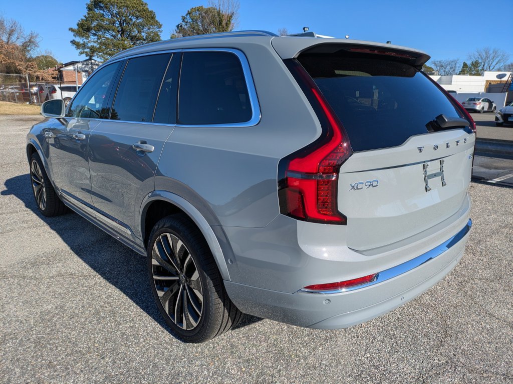 New 2026 Volvo XC90 B6 Ultra w/ Protection Package AWD/4WD image 6
