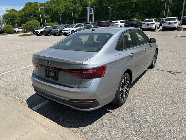 New 2026 Volkswagen Jetta Sport FWD image 7