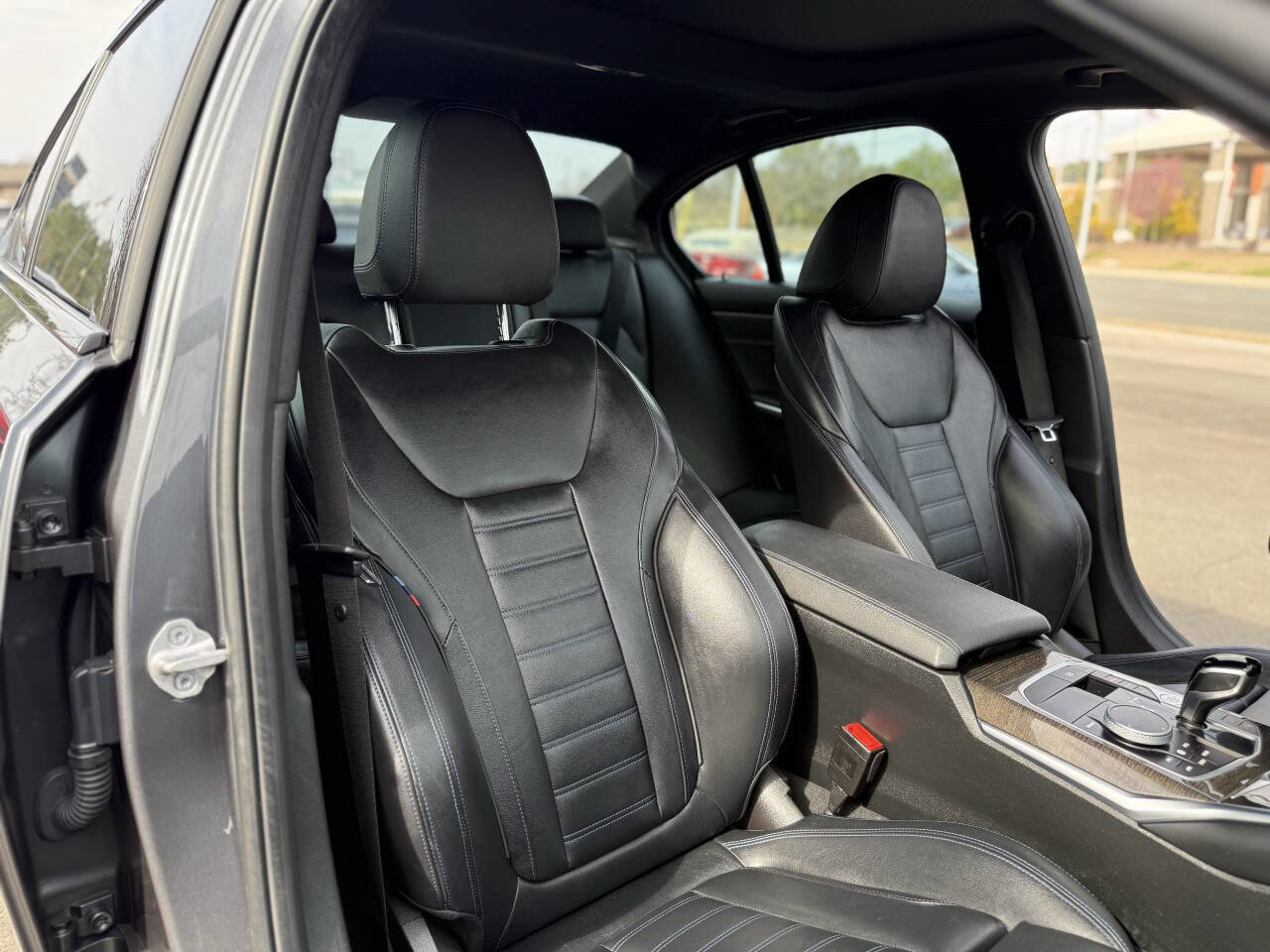 Used 2021 BMW 330i Sedan RWD image 24