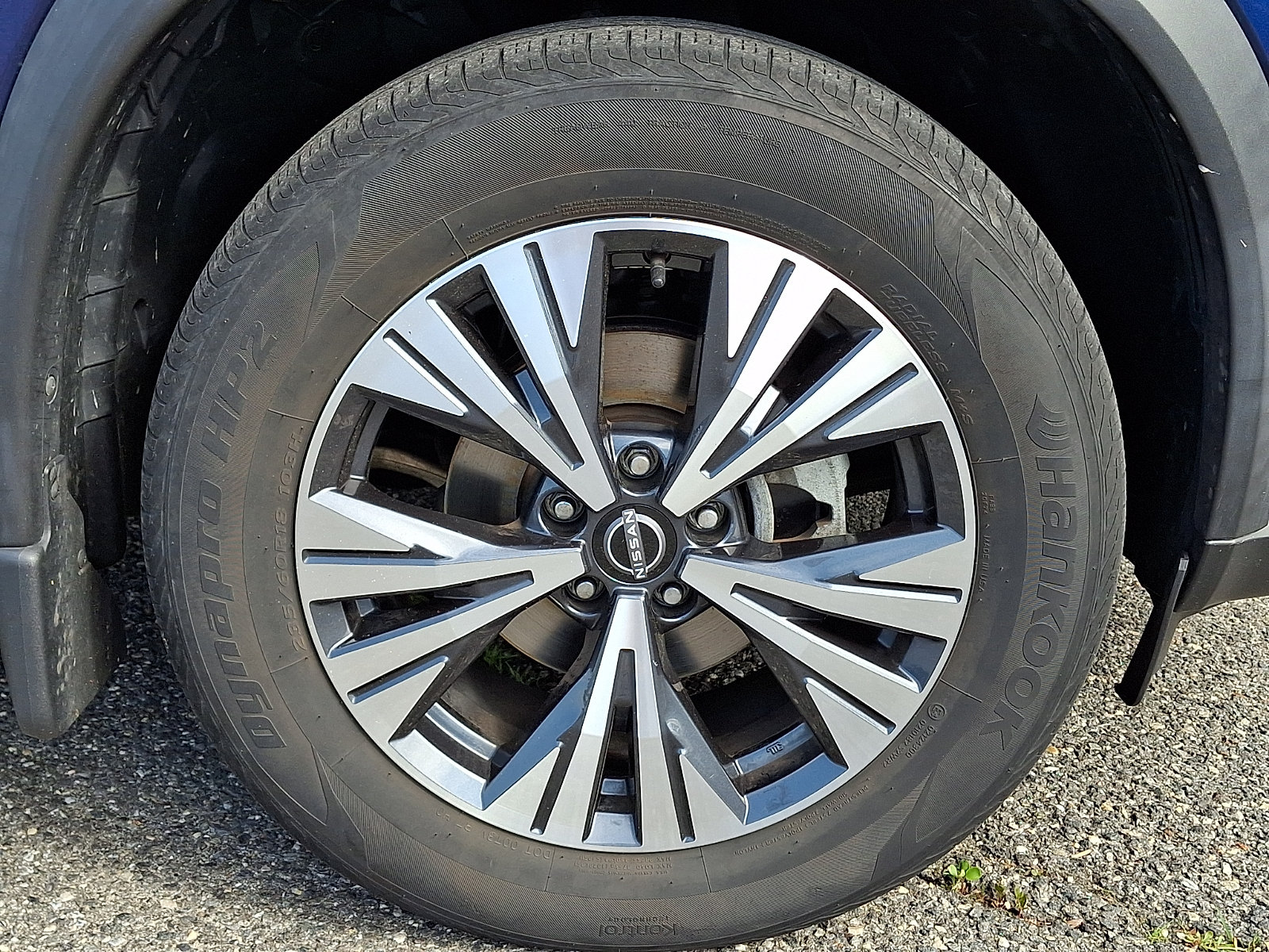 Certified 2022 Nissan Rogue SV w/ SV Premium Package AWD/4WD image 8