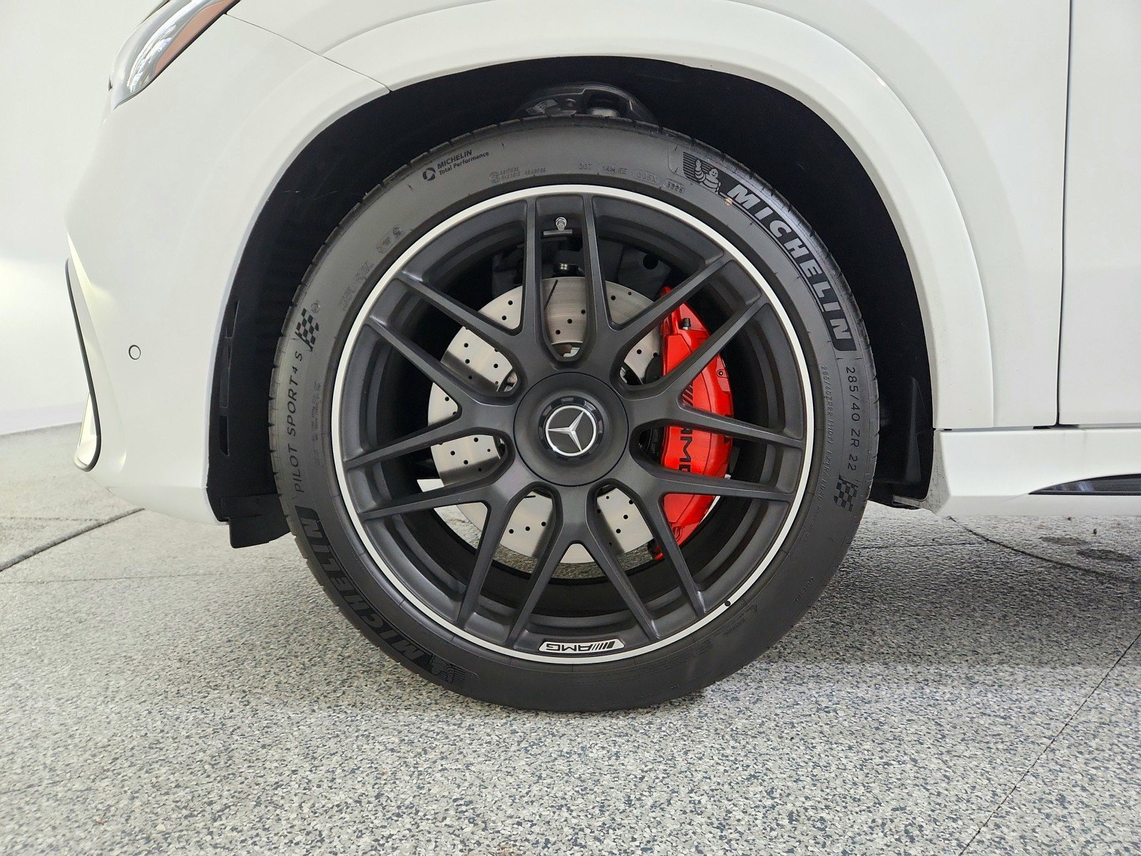 New 2026 Mercedes-Benz GLE 63 AMG S image 14