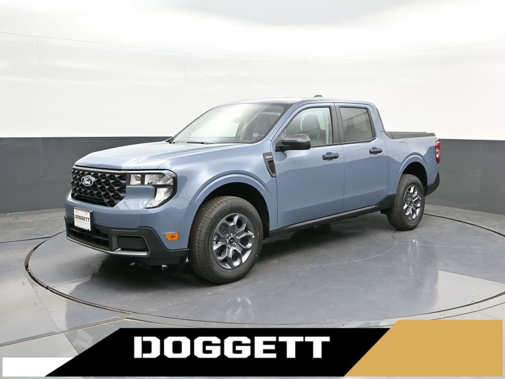 New 2025 Ford Maverick XLT w/ Equipment Group 302A