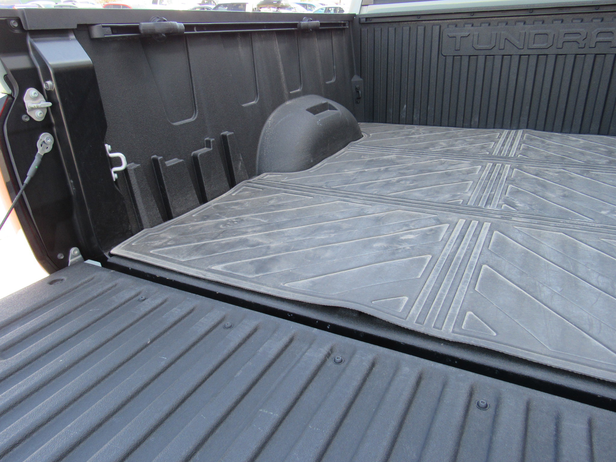 Used 2024 Toyota Tundra SR5 w/ SR5 Premium Package AWD/4WD image 46