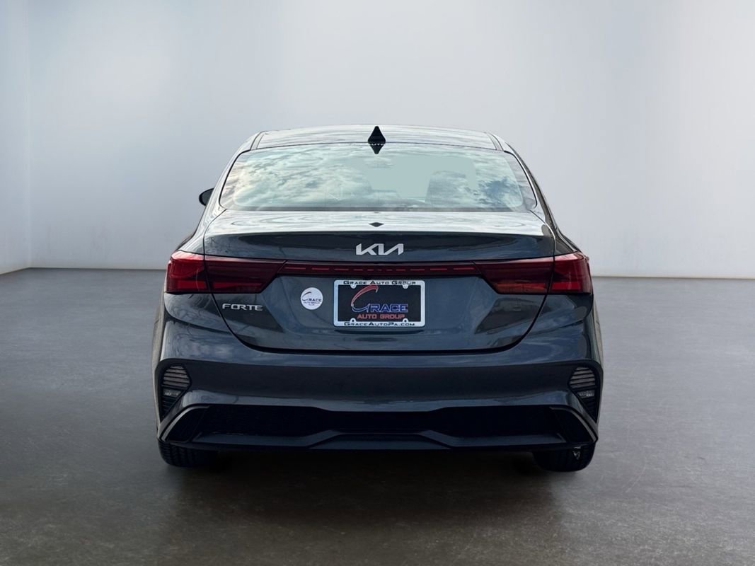 Used 2024 Kia Forte LXS image 6