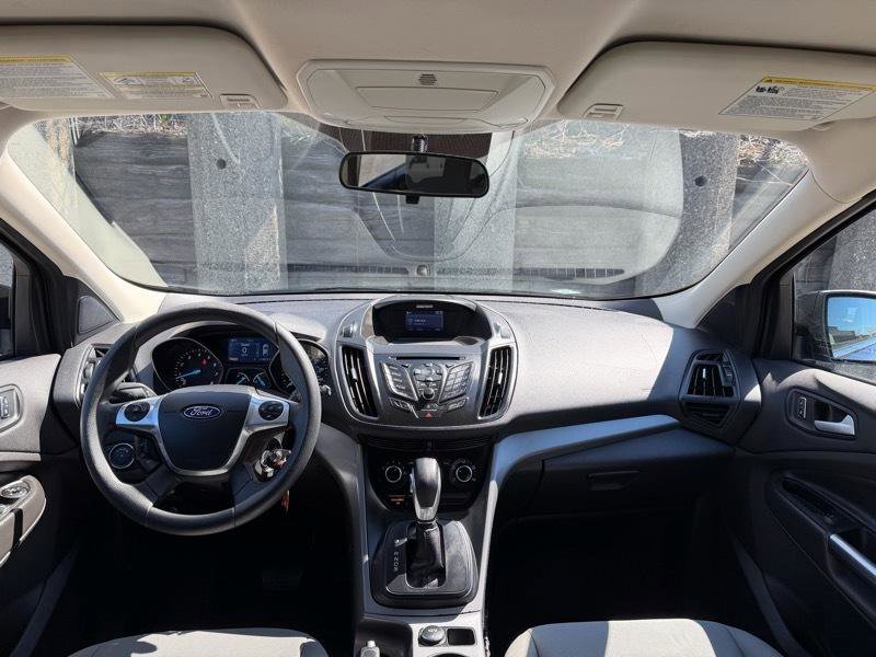 Used 2015 Ford Escape SE image 10