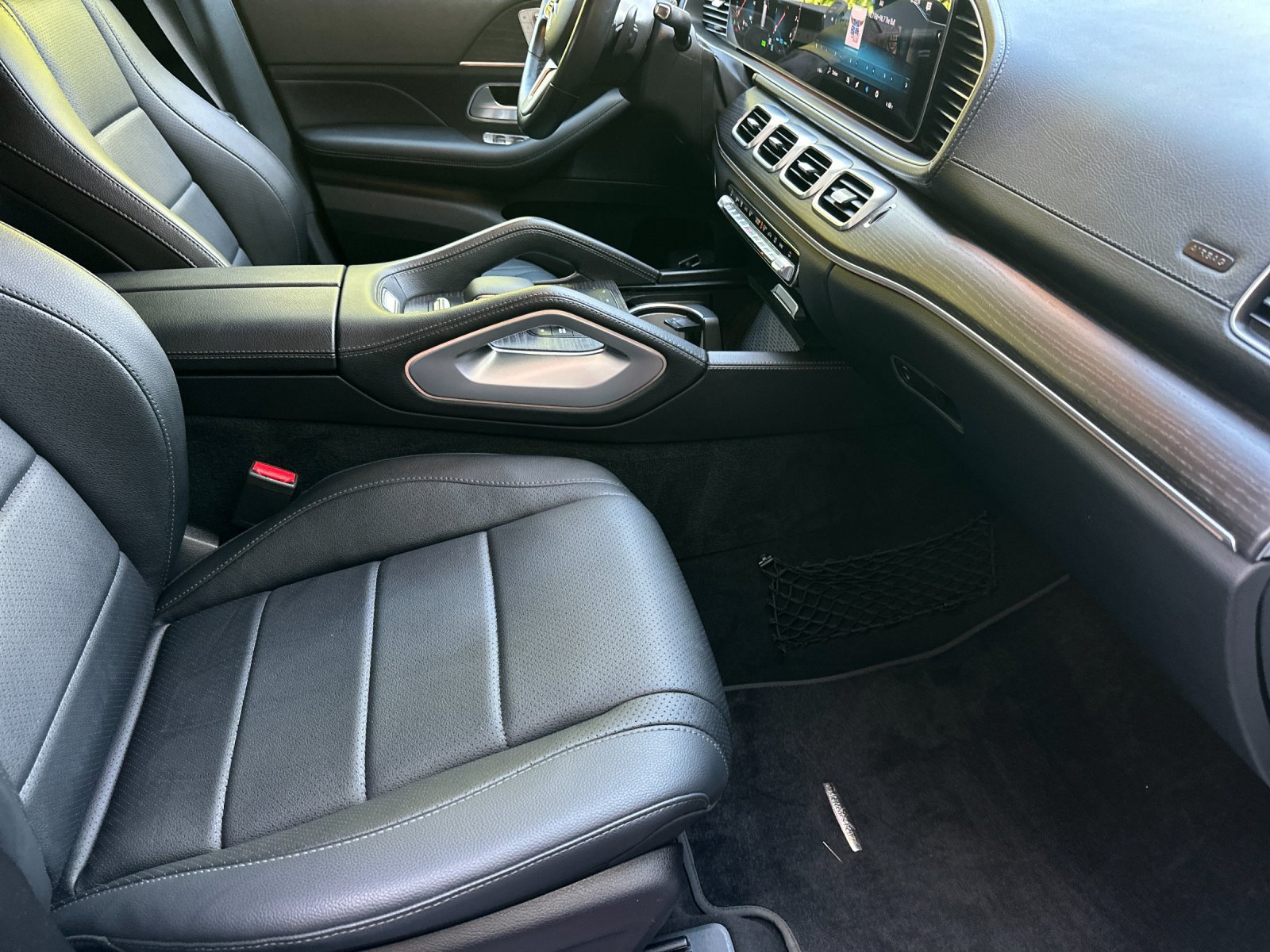 Used 2021 Mercedes-Benz GLS 450 4MATIC image 16