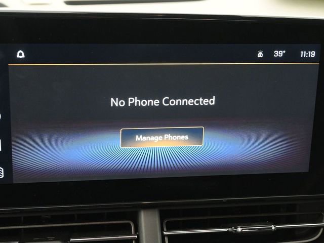 Used 2025 Chevrolet Trax LT image 28