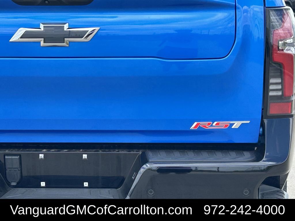 Used 2025 Chevrolet Silverado EV RST image 9