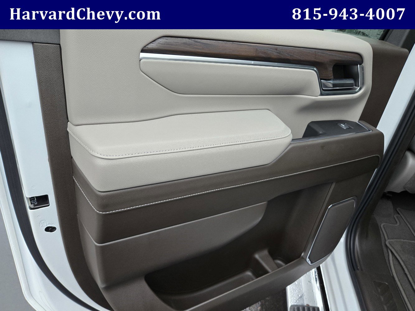 Used 2024 GMC Sierra 3500 SLT w/ Snow Plow Prep/Camper Package image 37