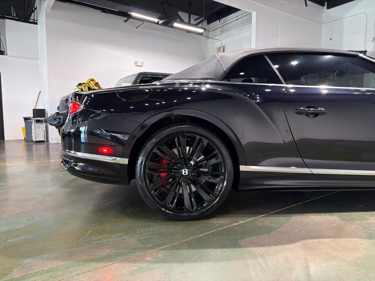 Used 2023 Bentley Continental GT Speed image 9