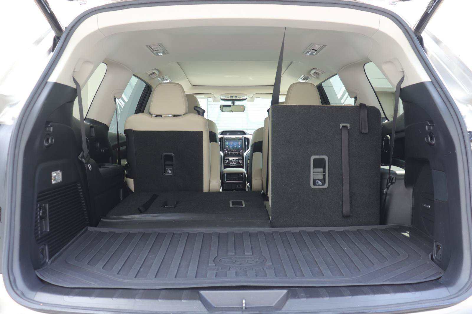 Used 2019 Subaru Ascent Limited w/ Popular Package #3 AWD/4WD image 16