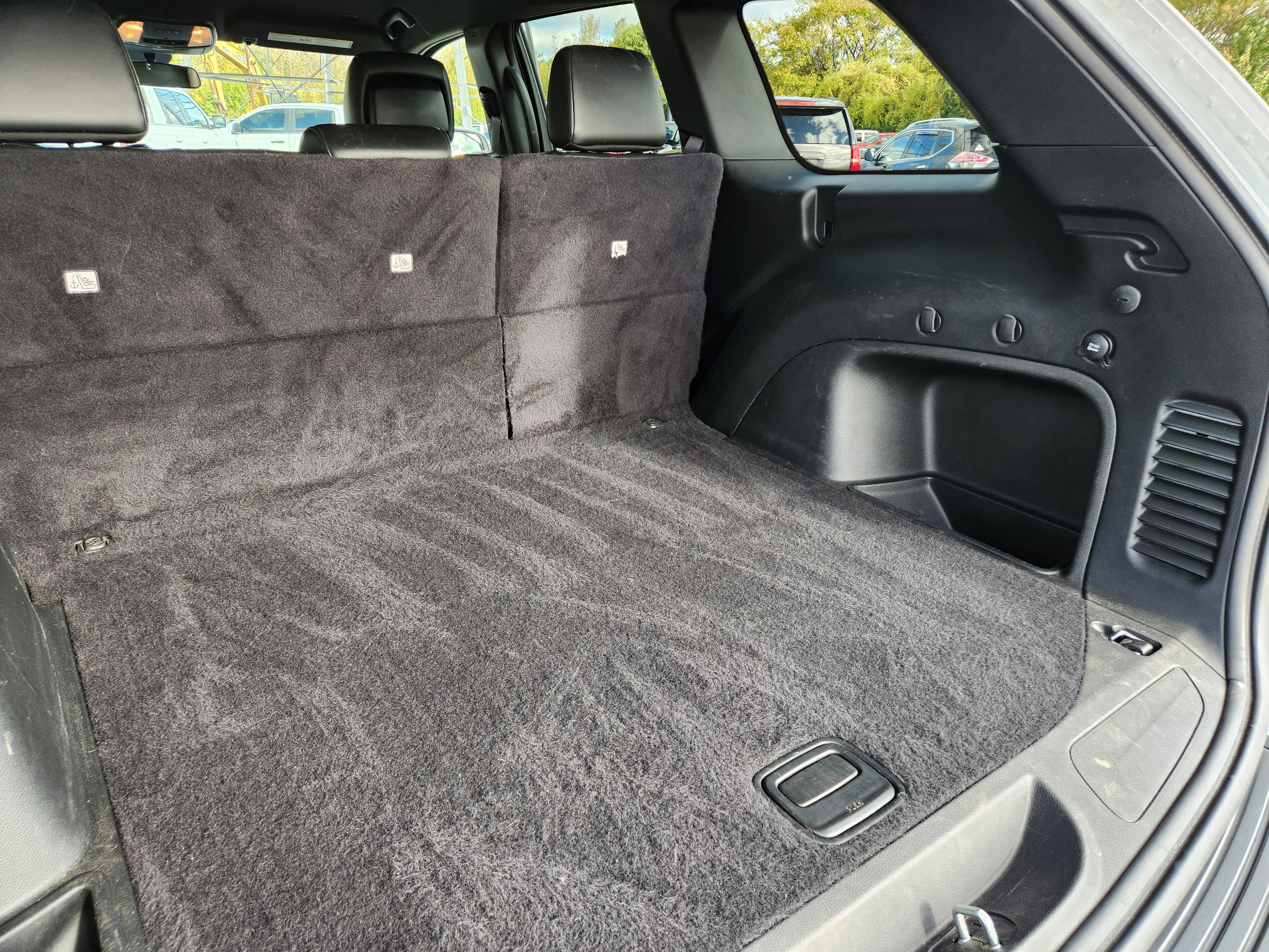 Used 2021 Jeep Grand Cherokee Laredo X image 18