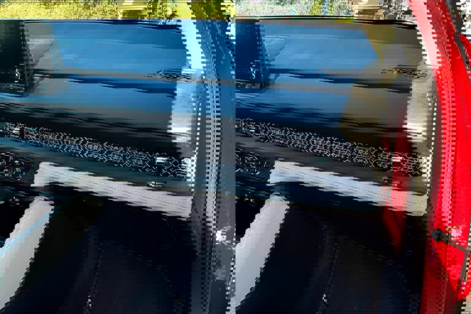 Used 2024 Honda Accord EX image 14