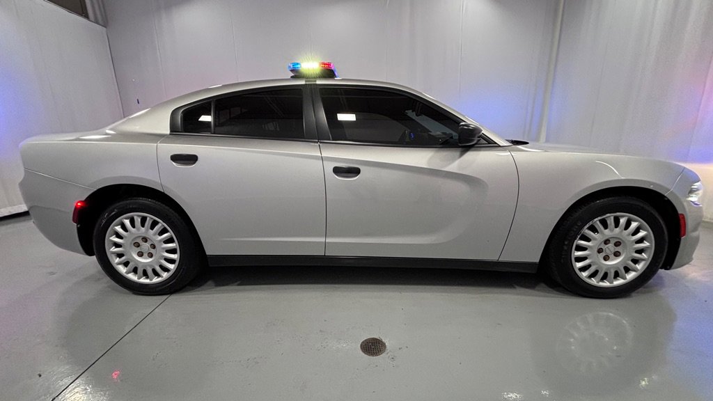 Used 2016 Dodge Charger Police image 38