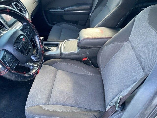 Used 2015 Dodge Charger SE w/ Popular Equipment Group image 12