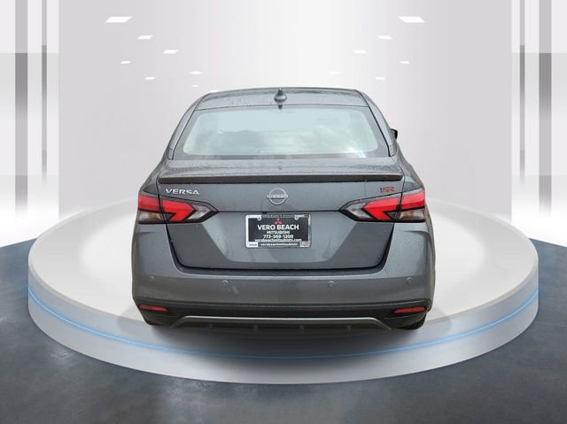 Used 2025 Nissan Versa SR w/ Trunk Package image 4