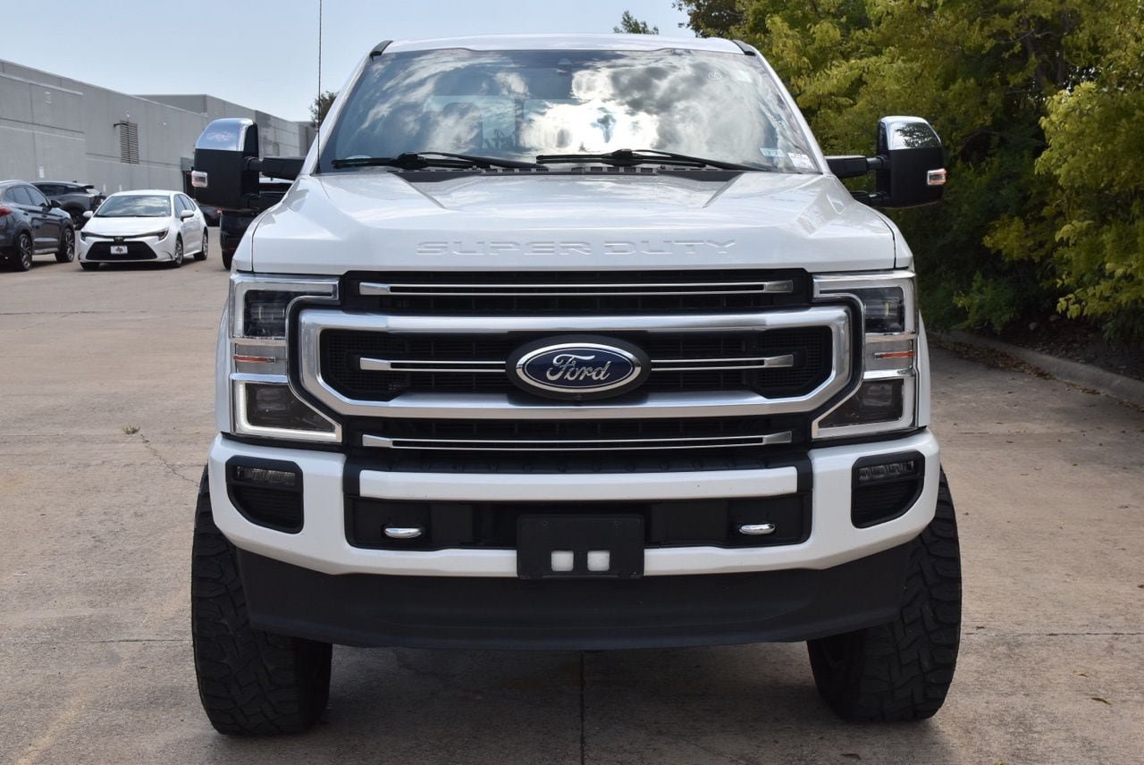 Used 2021 Ford F250 Platinum w/ FX4 Off-Road Package AWD/4WD image 3