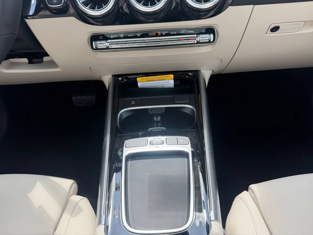 New 2026 Mercedes-Benz GLA 250 image 11