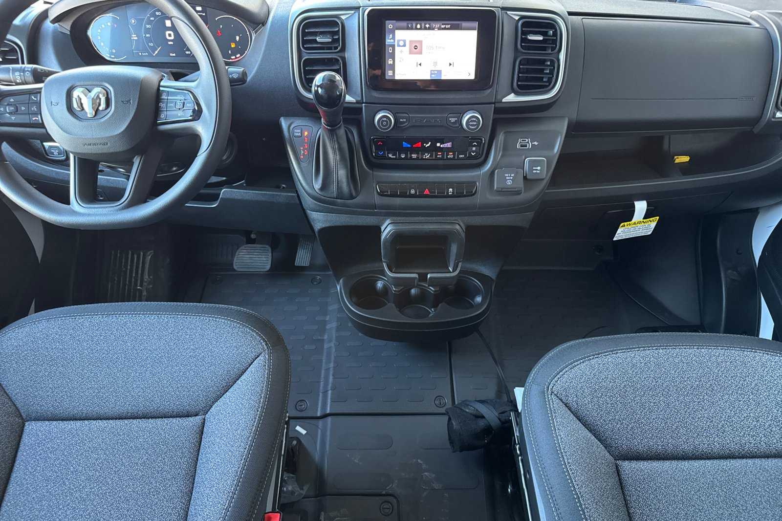 New 2026 RAM ProMaster 2500 w/ Quick Order Package 22G SLT image 11