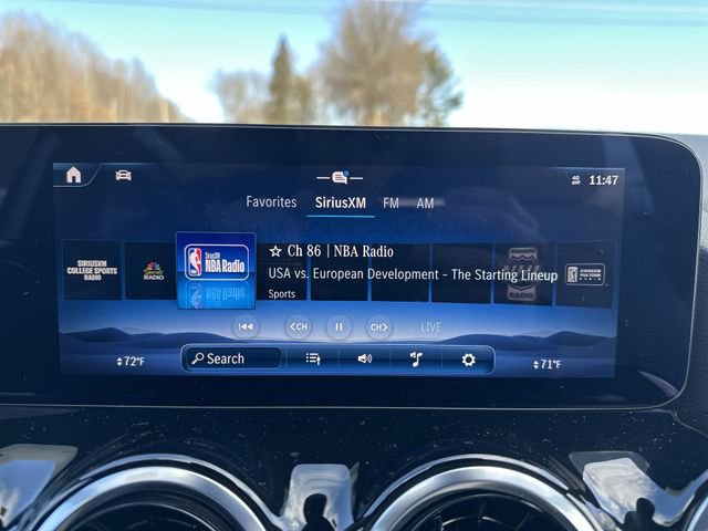 Used 2025 Mercedes-Benz GLA 250 4MATIC image 14