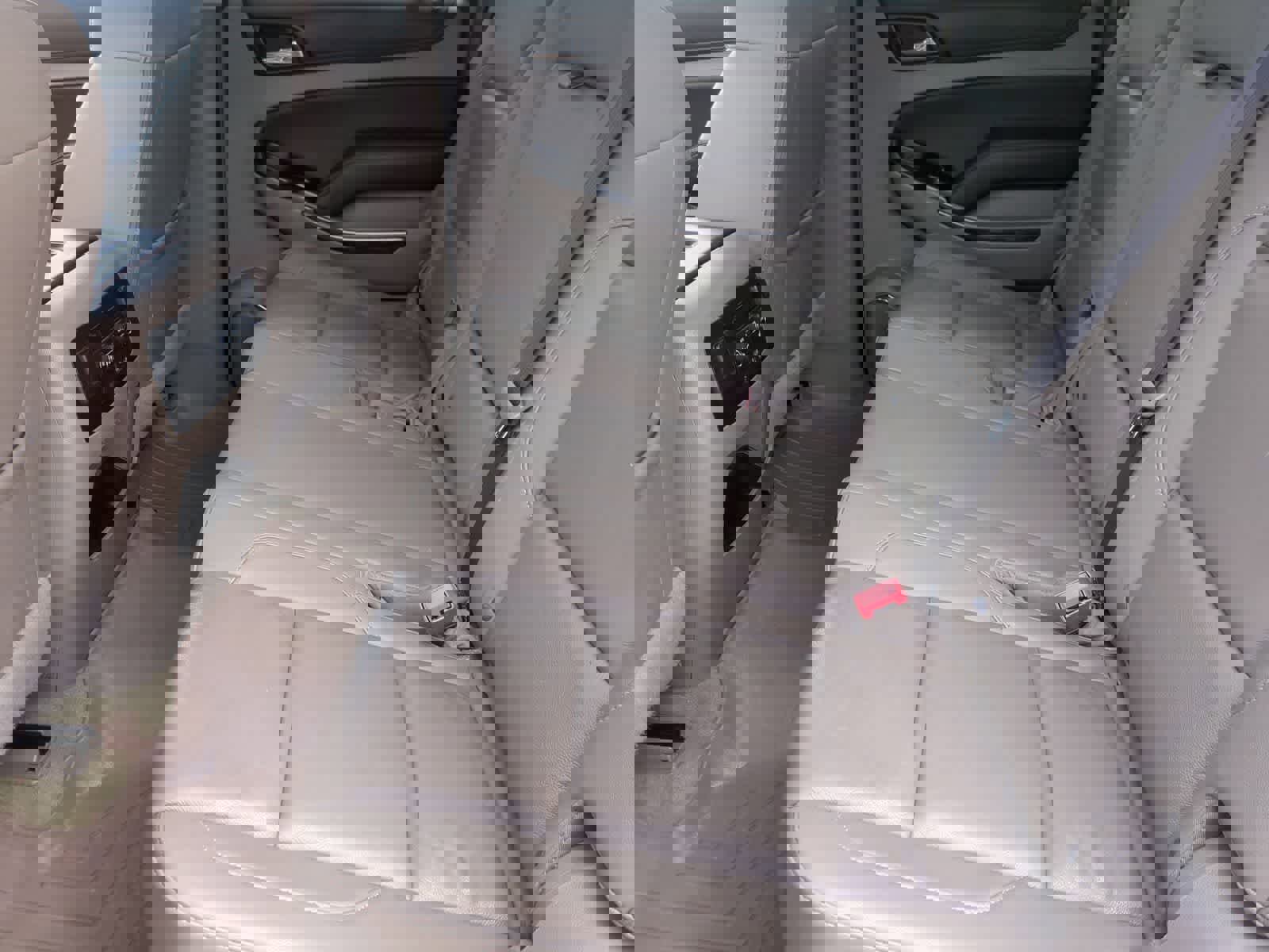 Used 2017 Chevrolet Suburban LT w/ LT Signature Package image 20