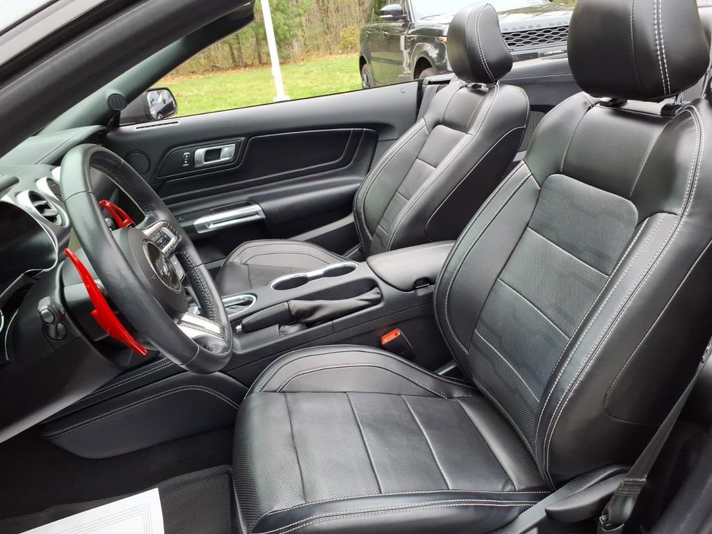 Used 2020 Ford Mustang GT Premium w/ Equipment Group 401A RWD image 16